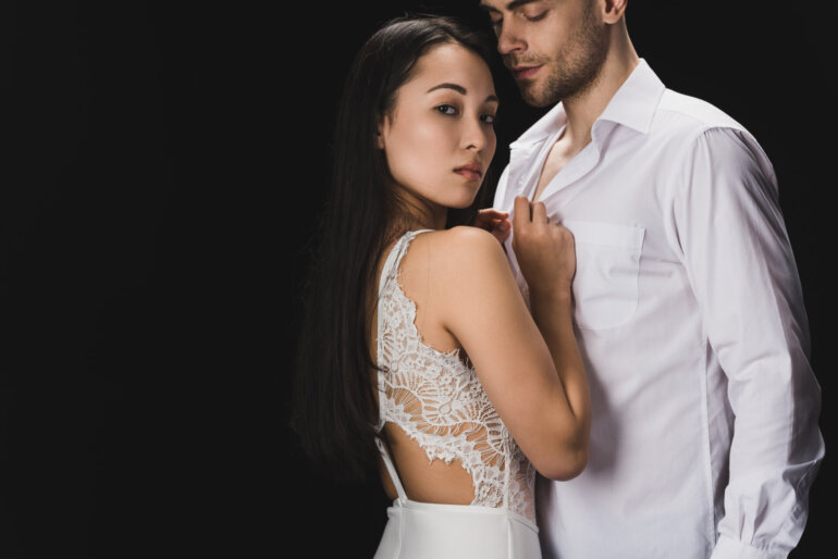 Buying A Bride Online – Where And How To Buy a Wife in 2023
